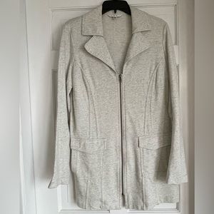 Cabi light gray soft cotton zipper front blazer. Overall length 30”. Chest 42”.
